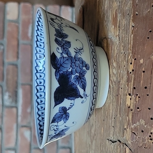 Other - VINTAGE ASIAN BOWL
